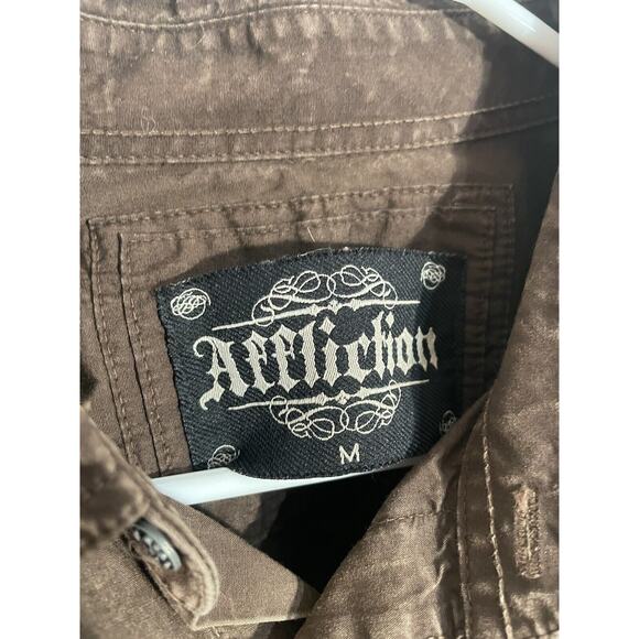 Affliction Gold Lion Brown Long Sleeve Button Up Graphic Print Men's Size M - Picture 3 of 11